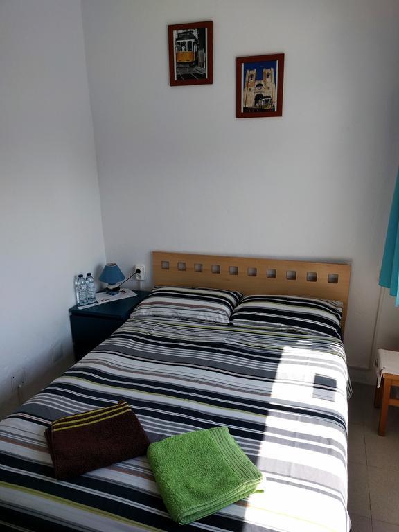 Lisbon Cosy Hostel Bagian luar foto