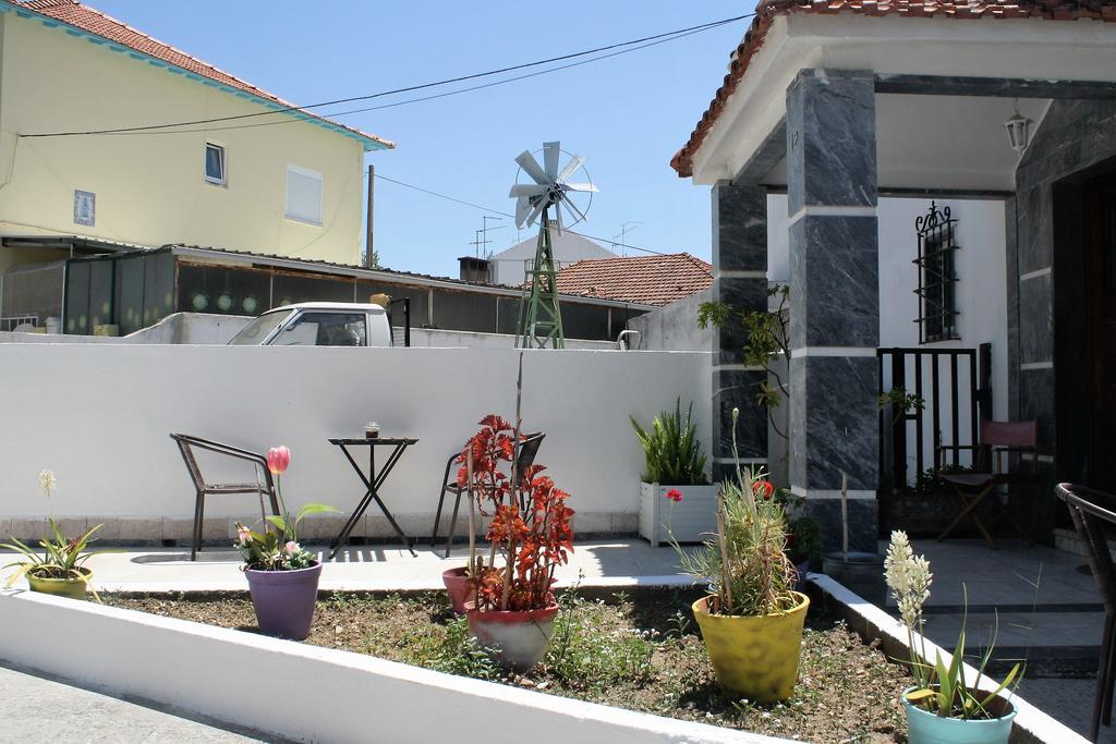 Lisbon Cosy Hostel Bagian luar foto
